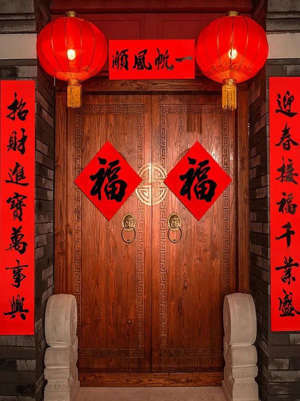 為什么每年春節(jié)都要貼春聯(lián)呢？